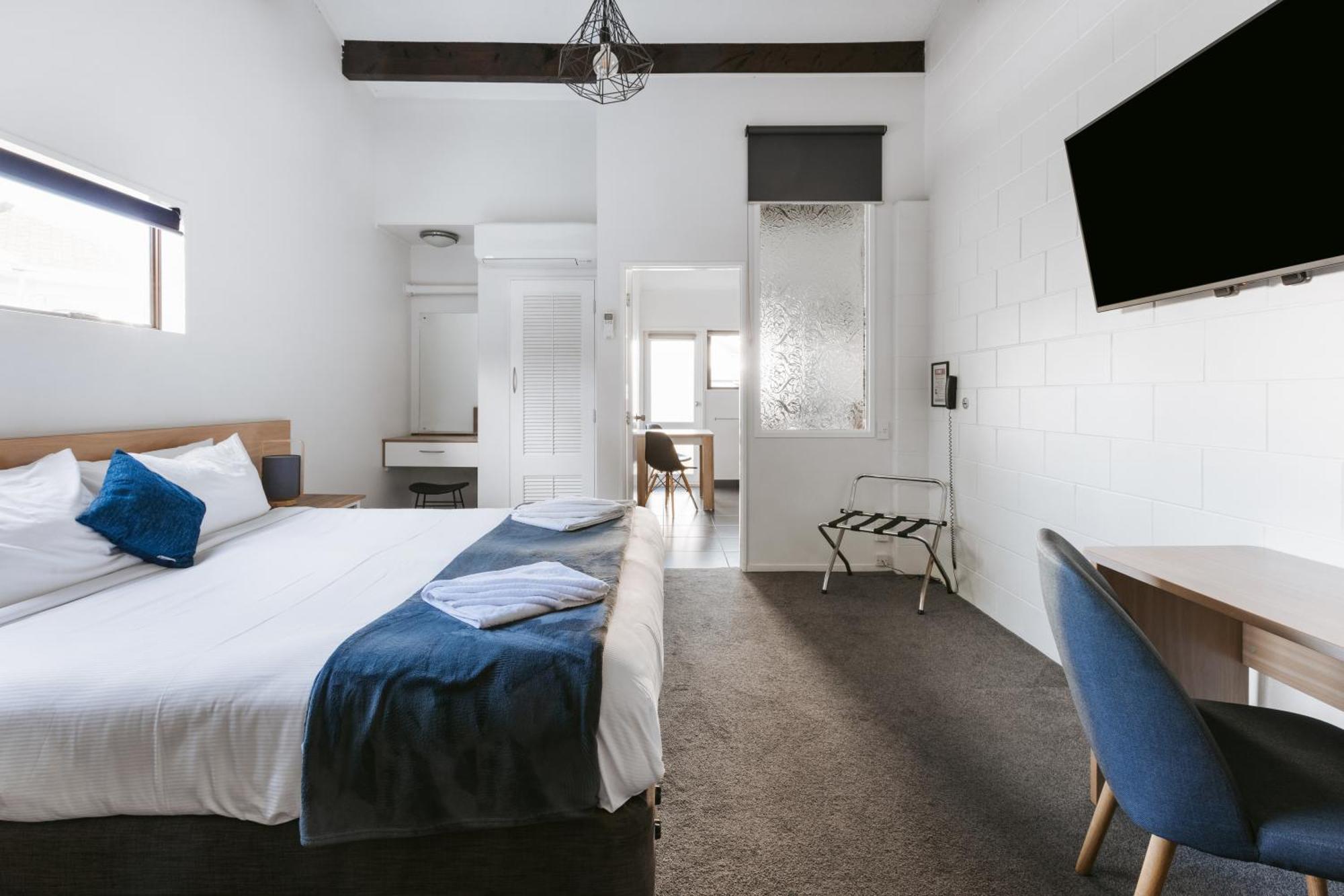 Cobblestone Court Motel Tauranga Esterno foto