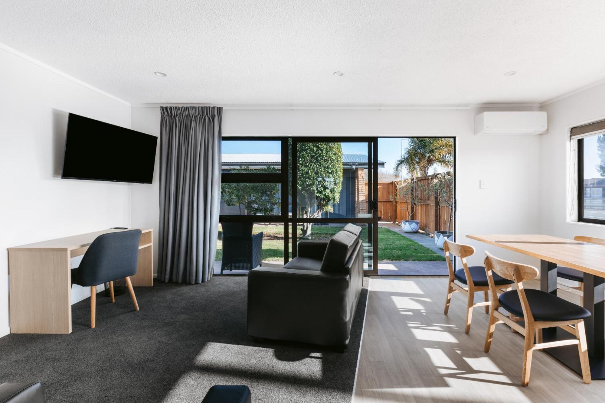 Cobblestone Court Motel Tauranga Esterno foto